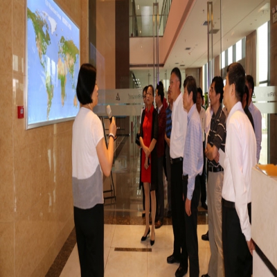 上海市考察团到pg电子工业园旅行调研