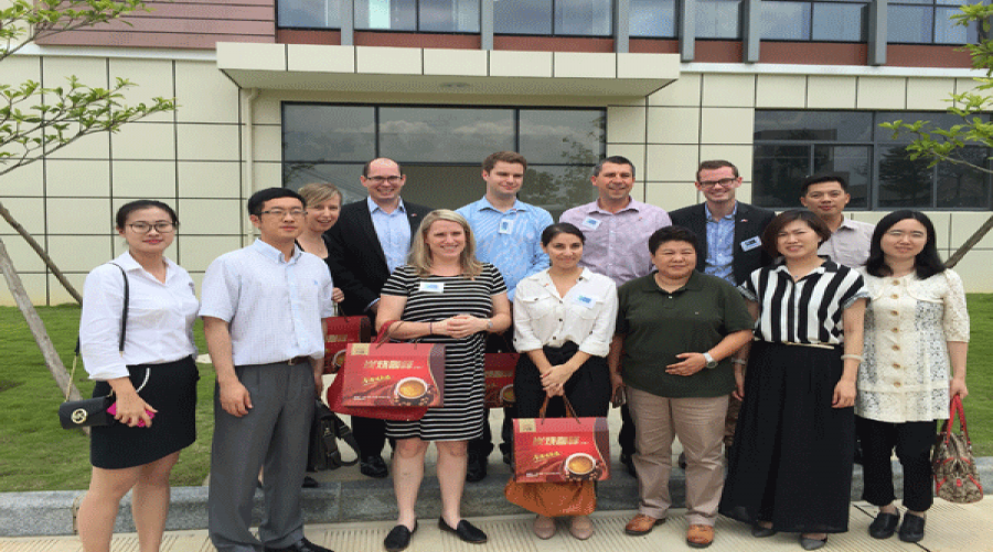 澳大利亚政治交流理事会到pg电子农产品加工工业园旅行